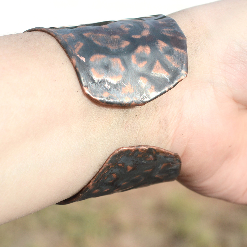 Batik Floral Wide Cuff Copper Bracelet Handmade - Picture 8 of 8